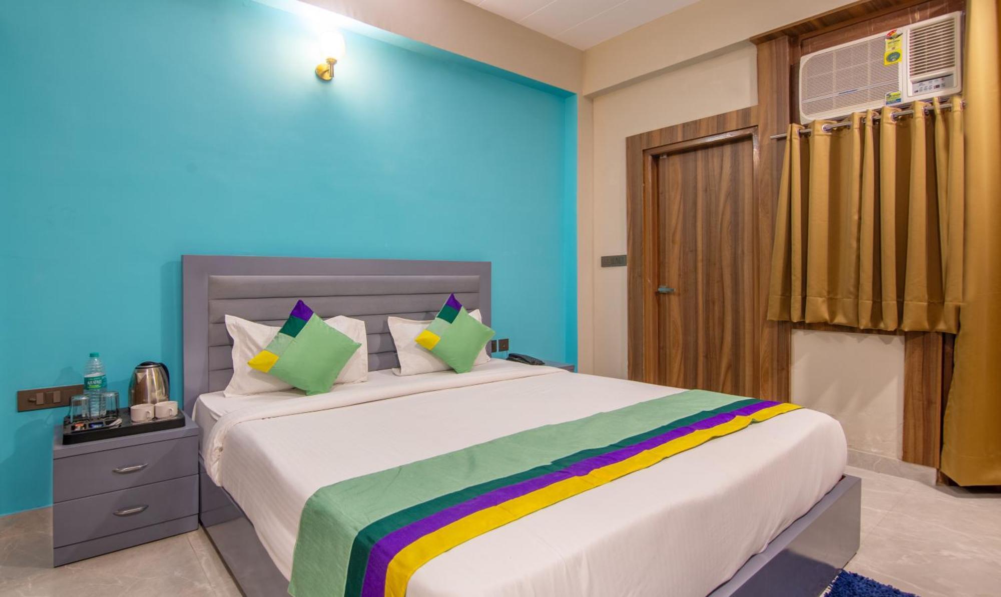 Hotel Treebo Elite Corporate, Sector 62 Noida Esterno foto