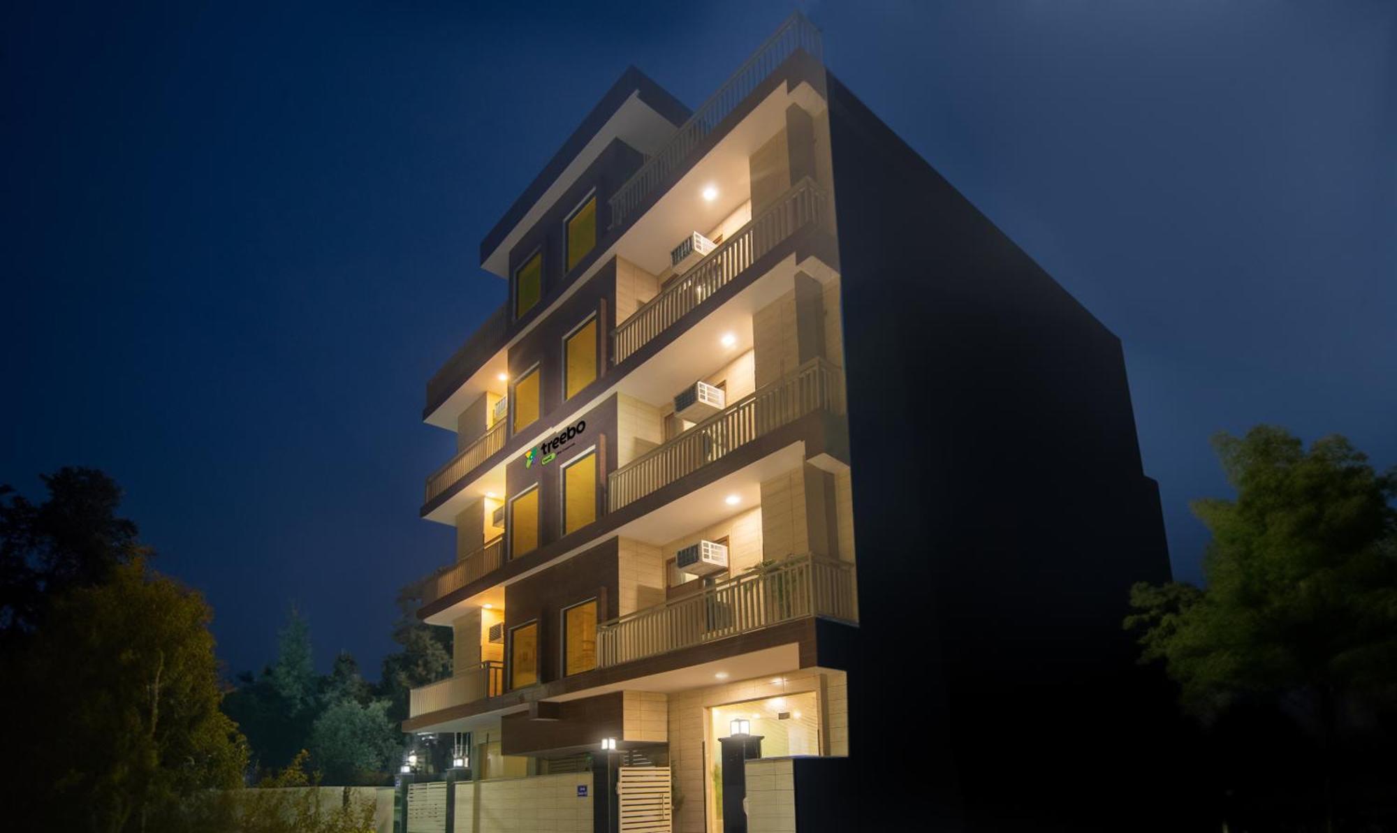 Hotel Treebo Elite Corporate, Sector 62 Noida Esterno foto