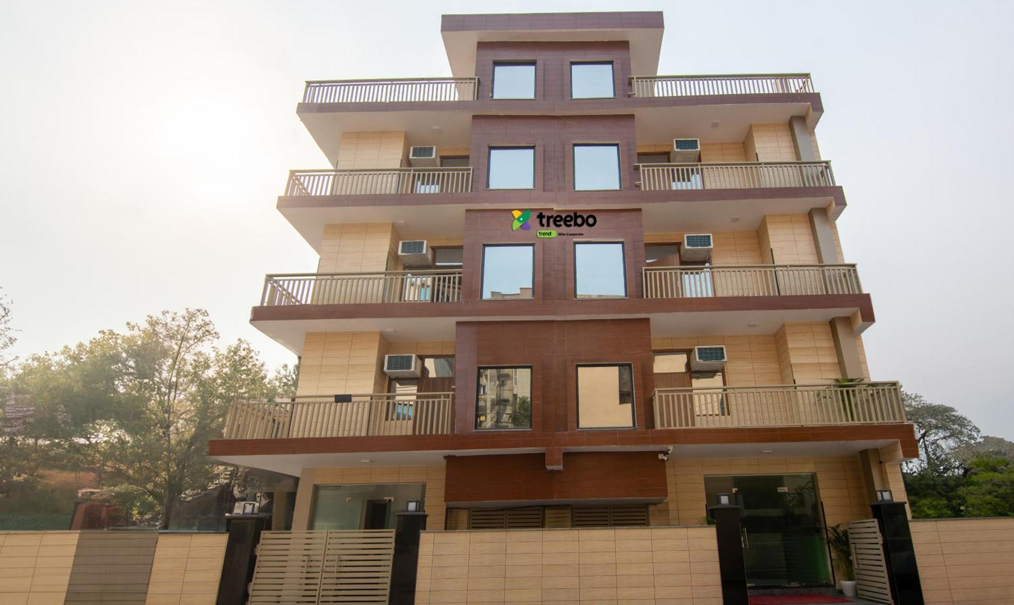 Hotel Treebo Elite Corporate, Sector 62 Noida Esterno foto
